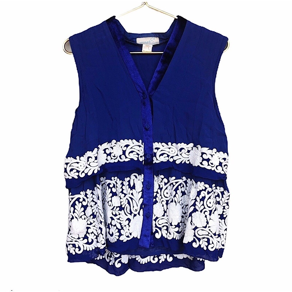 ANTHRO | Mynahs Reynu Taandon Blouse Size Med